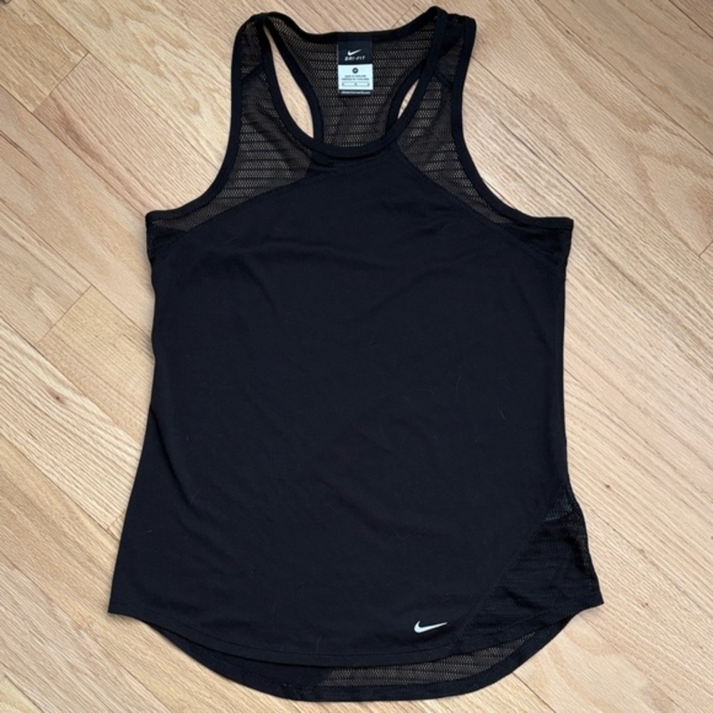 Nike Dri-Fit Women’s Mesh Racerback Tank | M